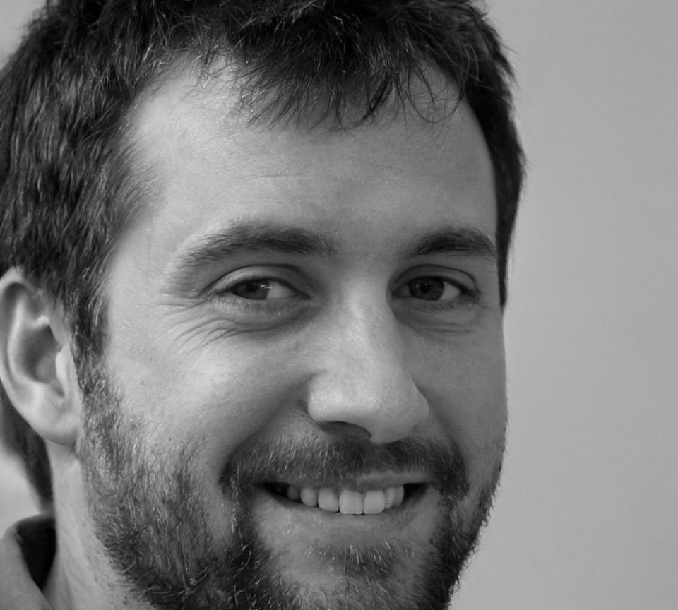 Miguel Torres, consultor independiente